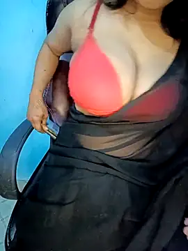 Snapshot of Dayna-36 chatting on 03/04/25, 02:53 Dayna-36 online show from 03/04/25, 02:53