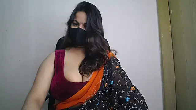 Snapshot of Dayna-36 chatting on 02/11/26, 03:39 Dayna-36 online show from 02/11/26, 03:39