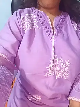 Snapshot of Dayna-36 chatting on 03/07/26, 02:25 Dayna-36 online show from 03/07/26, 02:25