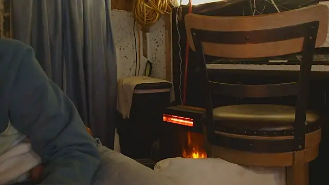 Snapshot of Haztogo4me chatting on 02/03/26, 04:01 Haztogo4me online show from 02/03/26, 04:01