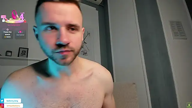 EnriqueBarberry online show from 11/03/25, 06:25