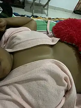 Snapshot of Annstella chatting on 02/17/25, 03:09 Annstella online show from 02/17/25, 03:09