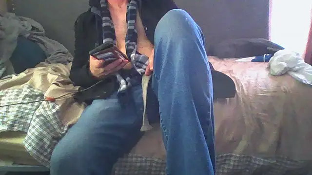 Snapshot of Romieworld chatting on 02/09/26, 06:56 Romieworld online show from 02/09/26, 06:56