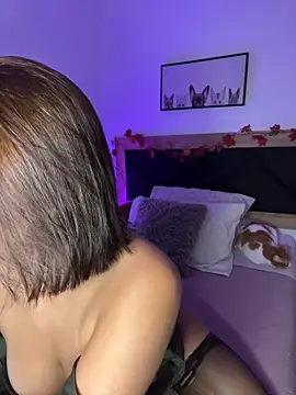 Snapshot of Susi_bell chatting on 12/20/24, 07:12 Susi bell online show from 12/20/24, 07:12