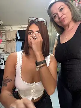 Snapshot of Susi_bell chatting on 03/06/25, 07:21 Susi bell online show from 03/06/25, 07:21