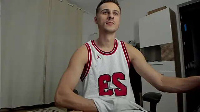 Snapshot of Jimmymorello chatting on 09/24/25, 04:32 Jimmymorello online show from 09/24/25, 04:32