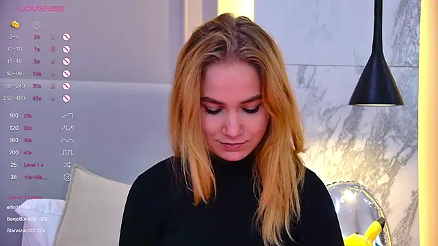 EllenaGreen online show from 12/05/24, 08:44