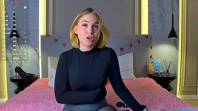 EllenaGreen online show from 03/04/25, 06:07
