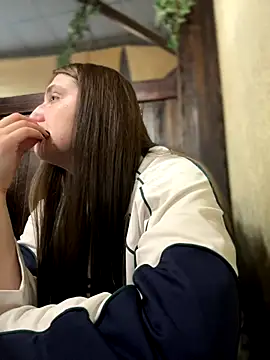 Snapshot of JessiMur chatting on 09/11/25, 06:46 JessiMur online show from 09/11/25, 06:46