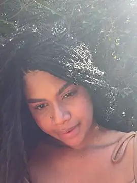 nayah   online show from 01/18/25, 06:32