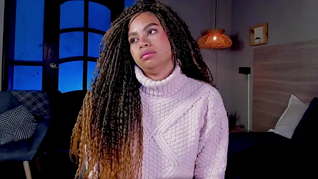 nayah   online show from 11/14/25, 01:15