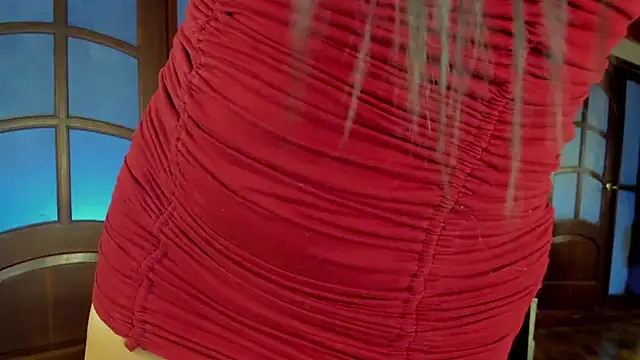 nayah   online show from 12/03/25, 07:45