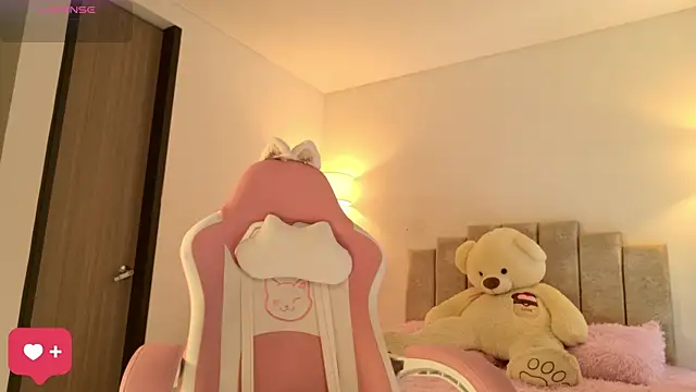 KaylaCollinsX online show from 09/22/25, 05:59