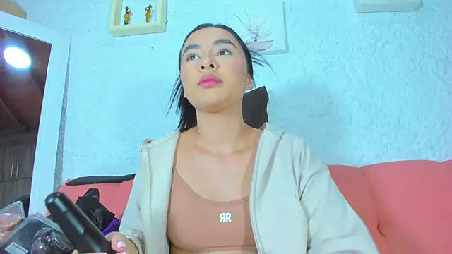 emiily s online show from 01/22/25, 12:06