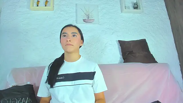 emiily s online show from 02/01/25, 12:05