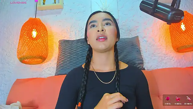 emiily s online show from 09/26/25, 12:09