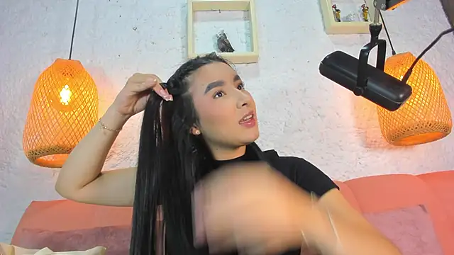 emiily s online show from 11/27/25, 12:07