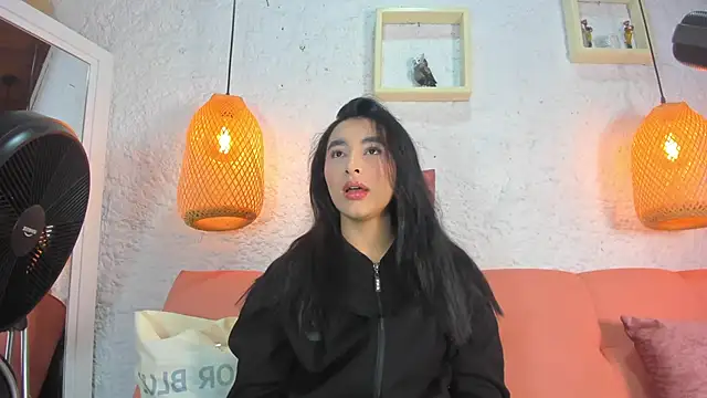 emiily s online show from 11/29/25, 12:08