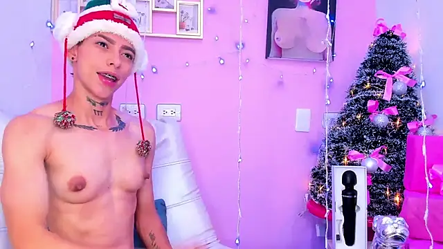 AmberAdams  online show from 12/25/24, 08:17