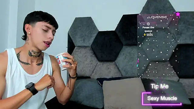 AmberAdams  online show from 03/19/25, 02:57