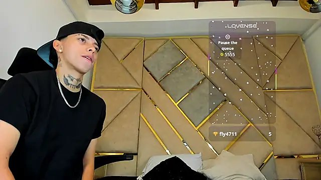 AmberAdams  online show from 10/05/25, 03:21