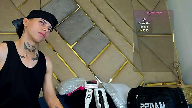 AmberAdams  online show from 10/20/25, 02:50