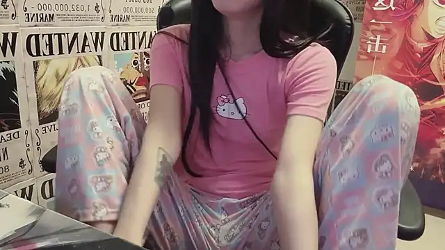 SNAKEgirlQAQ online show from 05/31/26, 06:09