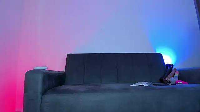 Snapshot of gasaiusagi_golden chatting on 11/10/25, 10:09 gasaiusagi golden online show from 11/10/25, 10:09