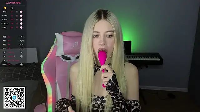 mybunnywendy online show from 02/08/25, 03:21