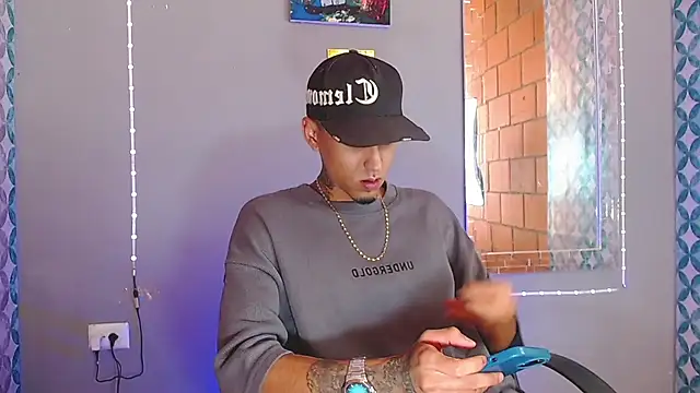 Liam lee online show from 06/22/26, 09:01