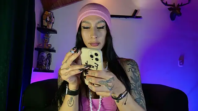 Juana 777 online show from 05/07/26, 11:32