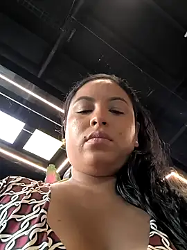 Snapshot of Francesca_ferrari chatting on 01/31/25, 09:26 Francesca ferrari online show from 01/31/25, 09:26