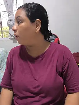 Francesca ferrari online show from 06/20/26, 08:44