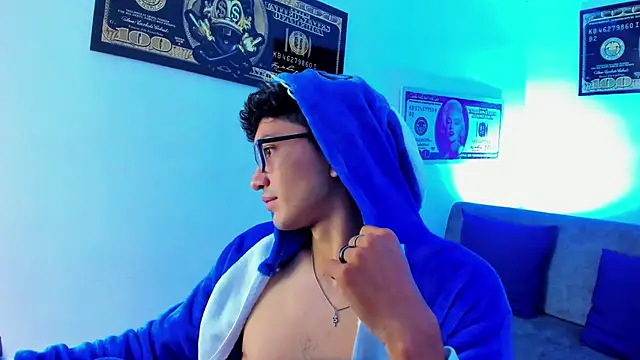 TylerWhite  online show from 01/24/25, 03:00