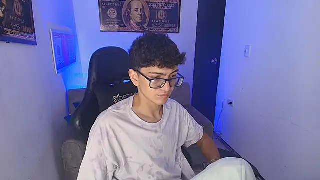 TylerWhite  online show from 02/27/25, 03:04