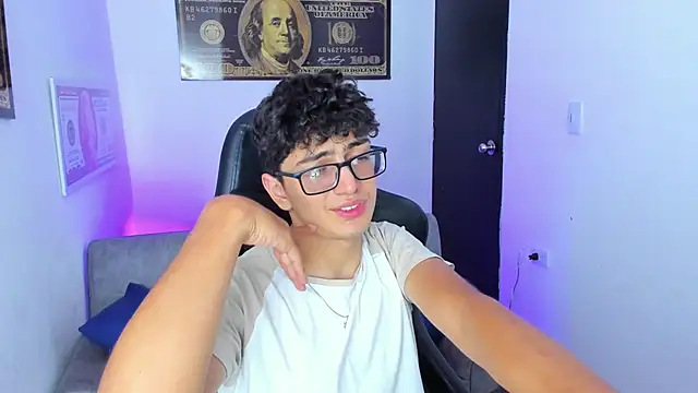 TylerWhite  online show from 03/09/25, 03:11