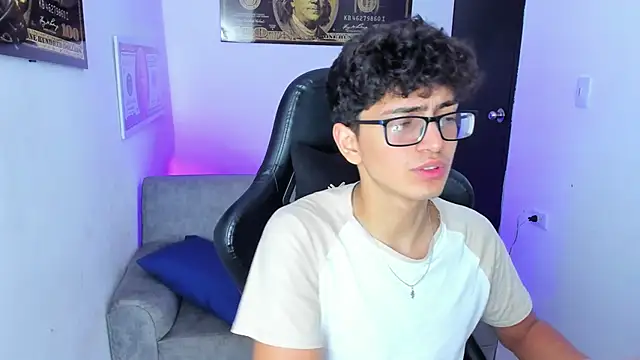 TylerWhite  online show from 03/09/25, 09:57