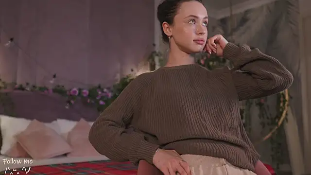 Meow Nancy online show from 02/21/25, 05:56