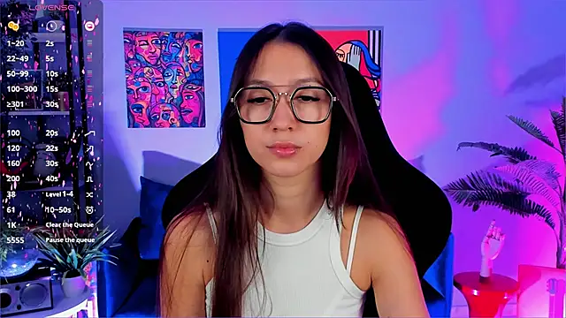 LanaBaker online show from 12/19/25, 03:02