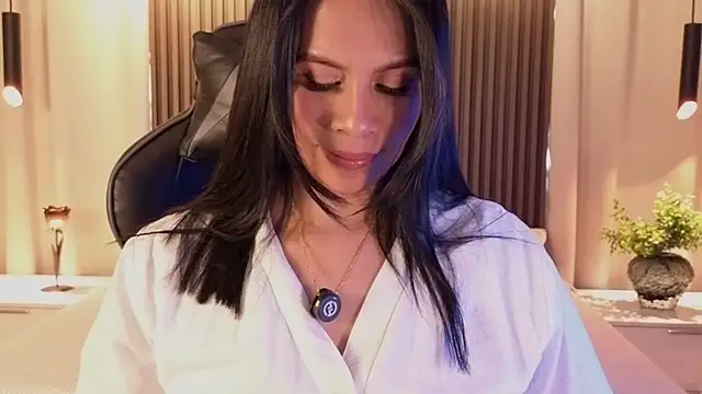 Sofia Convers online show from 03/13/26, 12:56