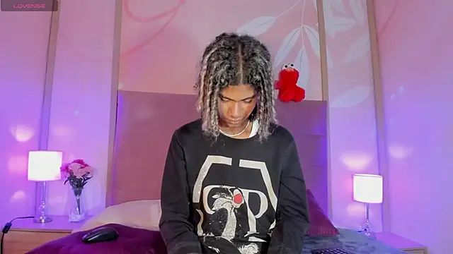 Maxim-Walker online show from 02/06/25, 03:06