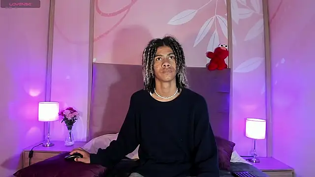 Maxim-Walker online show from 02/11/25, 02:57