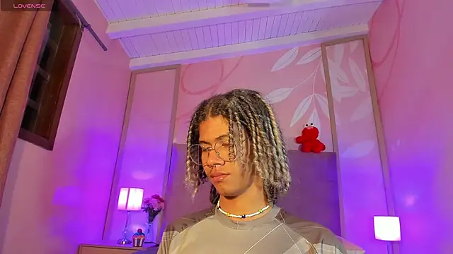 Maxim-Walker online show from 03/09/25, 06:17