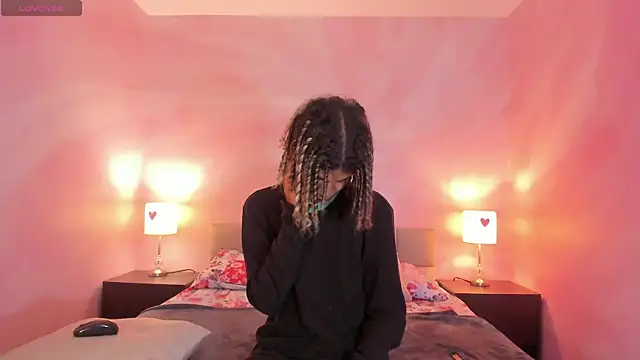 Maxim-Walker online show from 03/20/25, 03:34