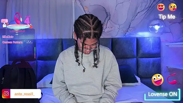 Maxim-Walker online show from 12/05/25, 03:26