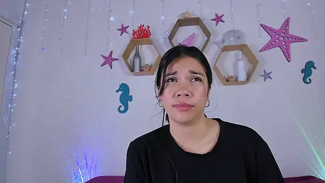 Emiily Parkerr online show from 03/21/25, 03:01