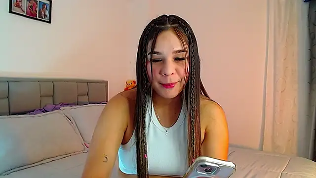 Snapshot of astrid-omega chatting on 09/12/25, 02:33 astrid-omega online show from 09/12/25, 02:33