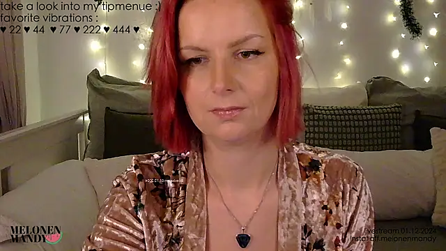 Snapshot of Off__Melonenmandy chatting on 12/02/24, 04:09 Off Melonenmandy online show from 12/02/24, 04:09