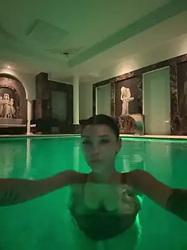 Snapshot of NatyDesiree chatting on 03/16/25, 01:17 NatyDesiree online show from 03/16/25, 01:17