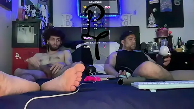 Snapshot of pantslesstraveler_plt chatting on 12/02/25, 05:46 pantslesstraveler plt online show from 12/02/25, 05:46